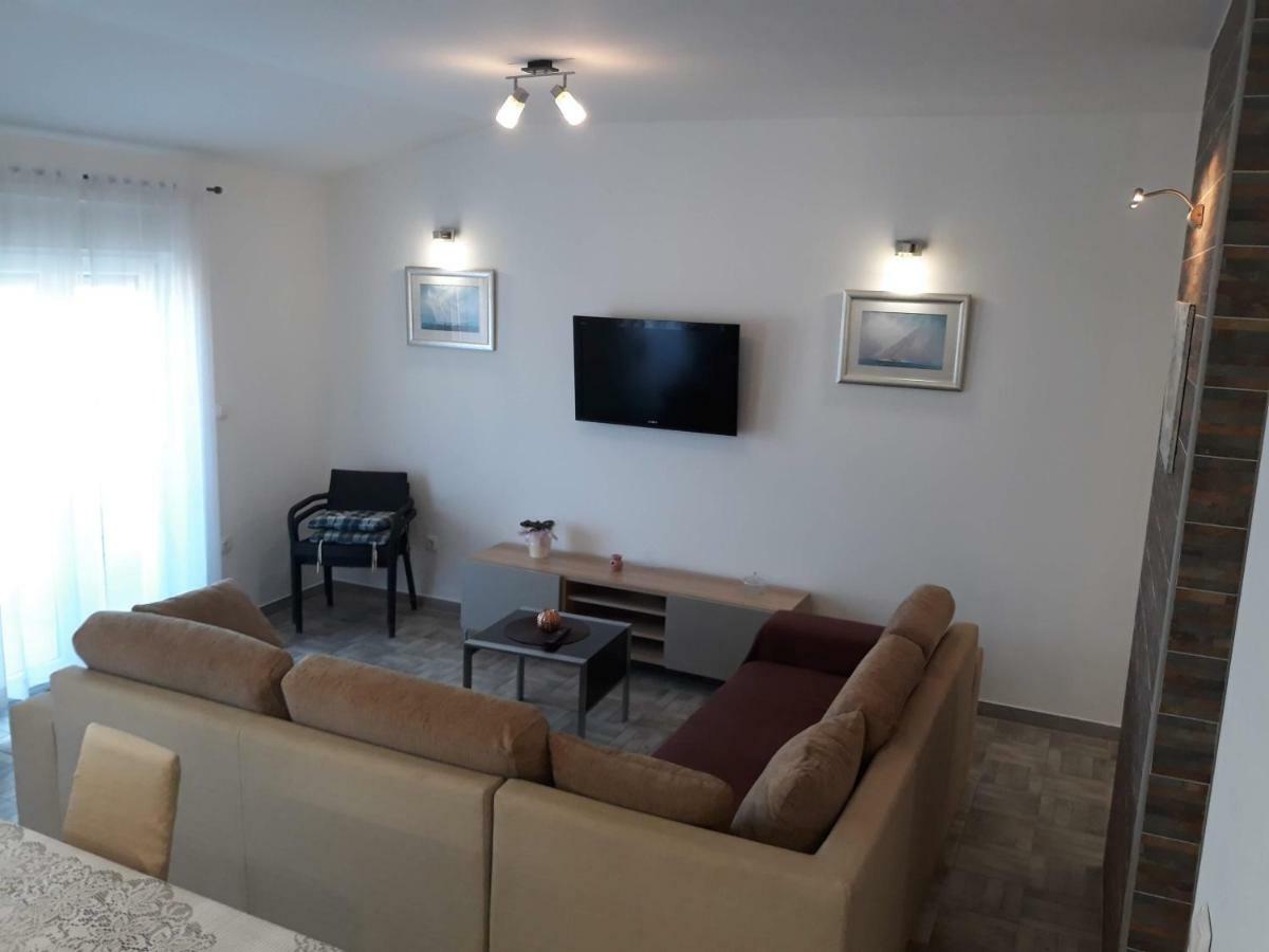 Apartman Dani-Podstrana Apartment Exterior photo
